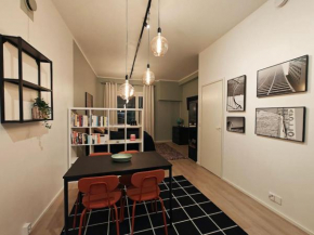 Brooms - Newly renovated central studio apartment